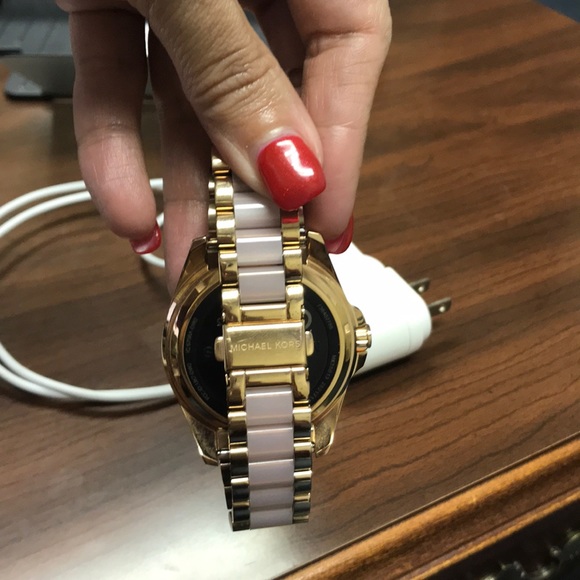 Michael Kors Bradshaw Smartwatch (Android) - Picture 3 of 4